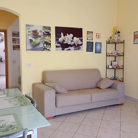 Apartment A Casa Di Ste - Vicino Aeroporto Falcone Borsellino Carini