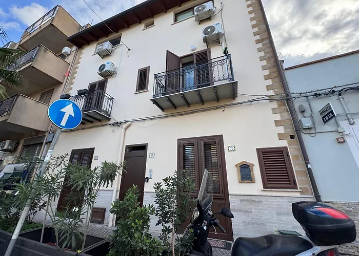 A Casa Di Ste - Vicino Aeroporto Falcone Borsellino 아파트 *